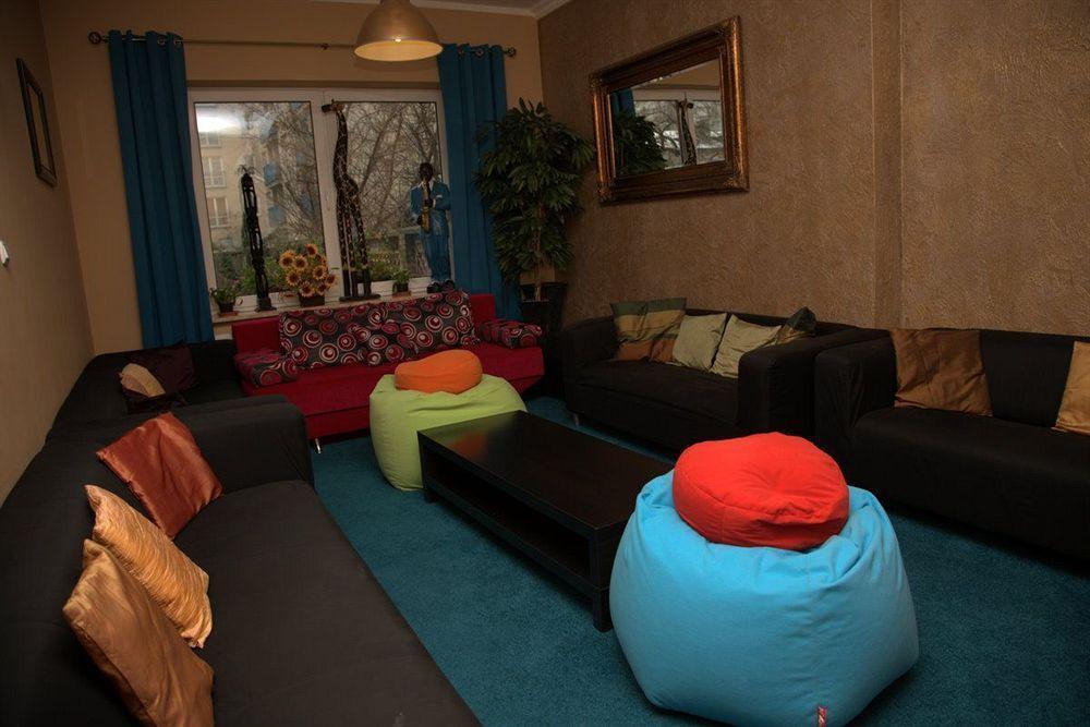Hostel Krokodyl วอร์ซอ ภายนอก รูปภาพ