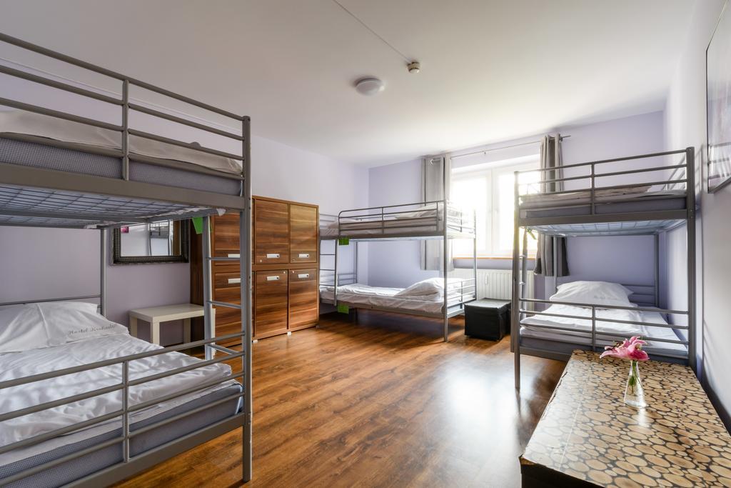 Hostel Krokodyl วอร์ซอ ภายนอก รูปภาพ