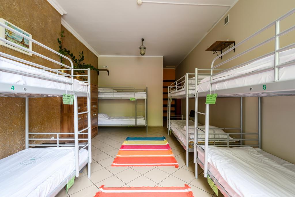 Hostel Krokodyl วอร์ซอ ภายนอก รูปภาพ