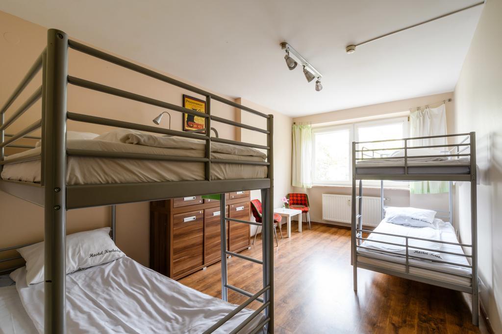 Hostel Krokodyl วอร์ซอ ภายนอก รูปภาพ