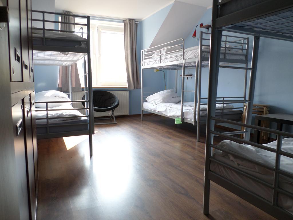 Hostel Krokodyl วอร์ซอ ภายนอก รูปภาพ