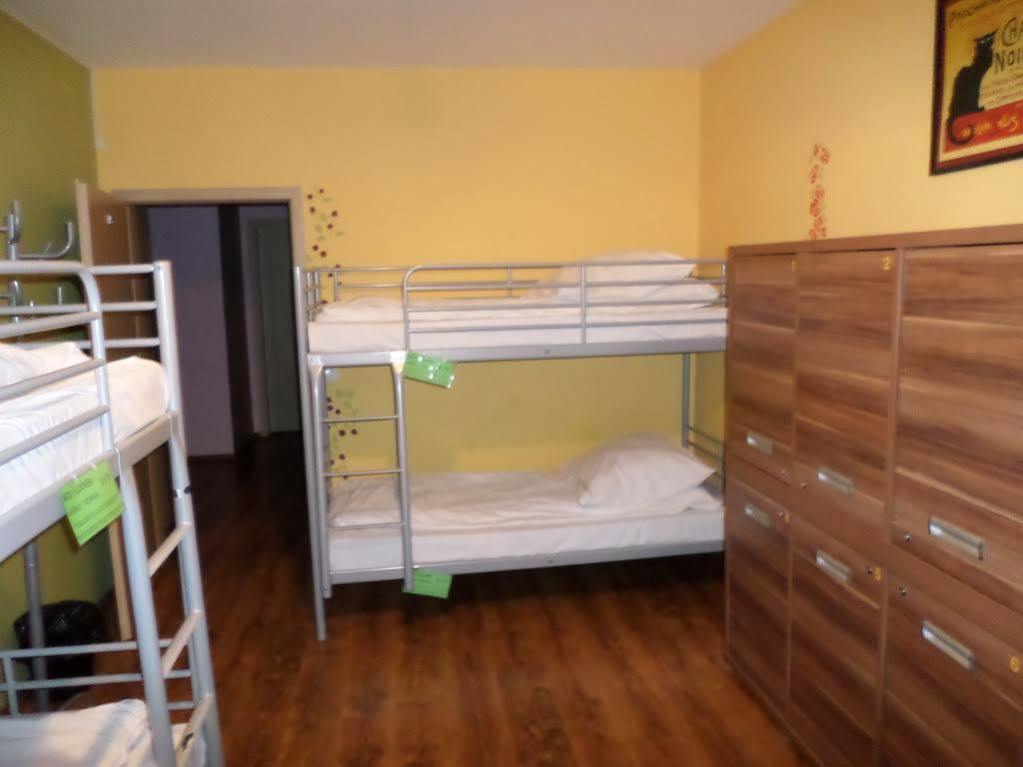 Hostel Krokodyl วอร์ซอ ภายนอก รูปภาพ