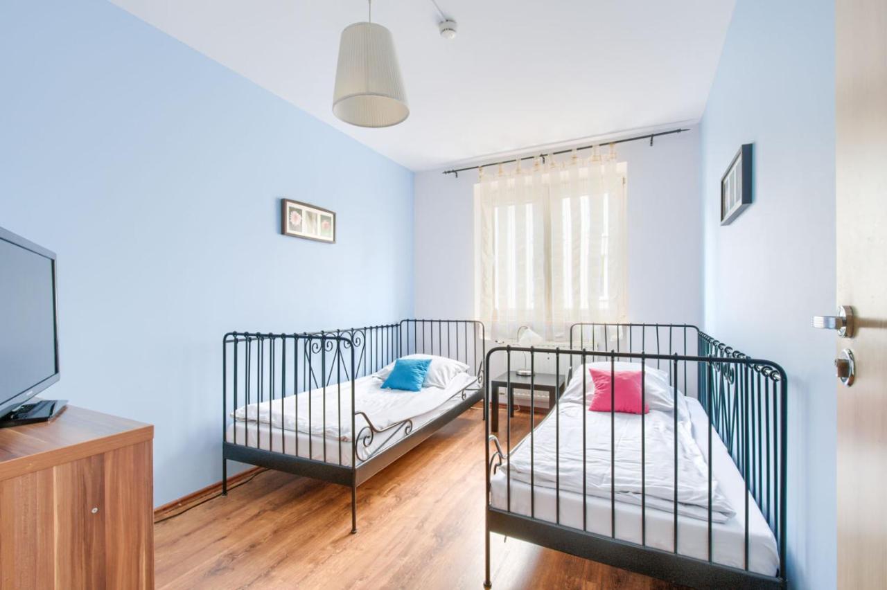 Hostel Krokodyl วอร์ซอ ภายนอก รูปภาพ