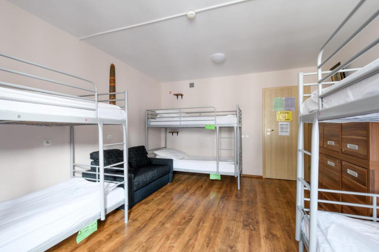 Hostel Krokodyl วอร์ซอ ภายนอก รูปภาพ